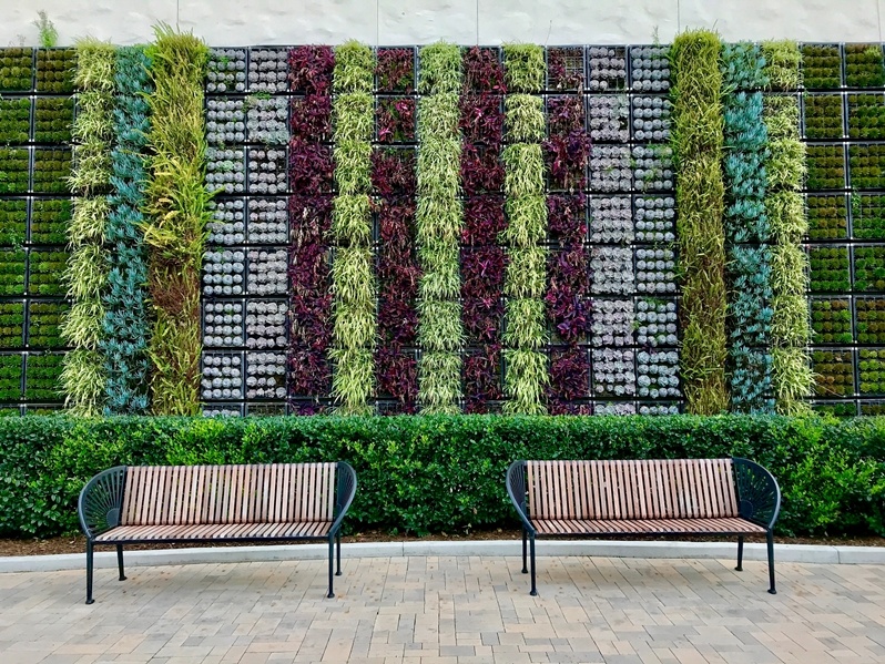 best vertical gardening company